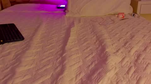 Lia online show from 02/07/25, 08:22