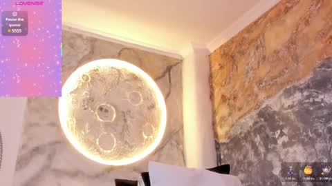 Lia online show from 03/07/25, 08:56