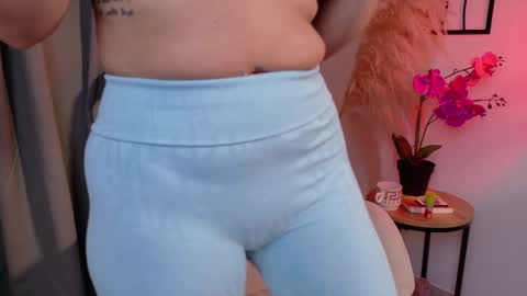 LiaFox b online show from 04/30/26, 04:08