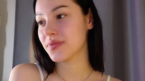 Lia  online show from 12/07/24, 09:39