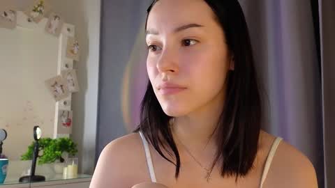 Lia  online show from 12/07/24, 12:45