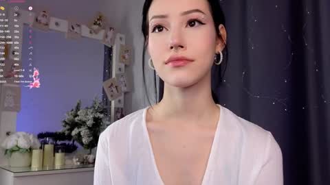 Lia  online show from 01/18/25, 10:17