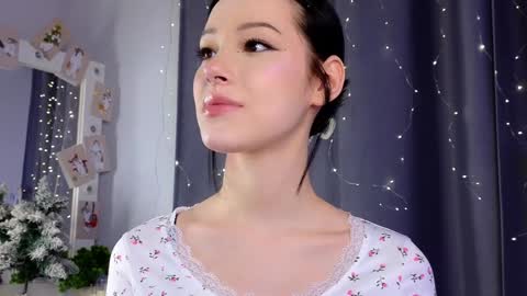 Lia  online show from 01/22/25, 10:40