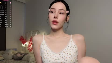 Lia  online show from 05/31/26, 10:55