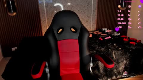 Liah online show from 10/16/25, 06:53