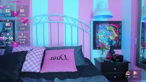 ---Liah--- online show from 01/08/25, 12:49