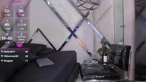 ---Liah--- online show from 02/23/25, 08:00