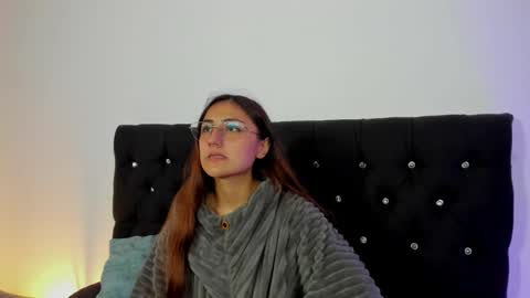 Liah  online show from 11/13/25, 01:48