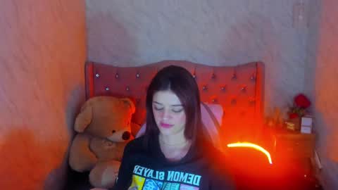  Lia  online show from 01/18/25, 08:19