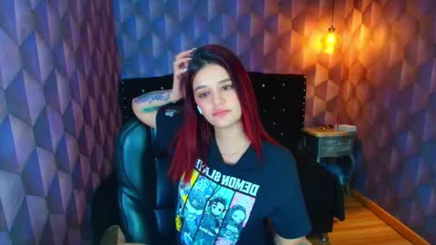  Lia  online show from 10/17/25, 01:53