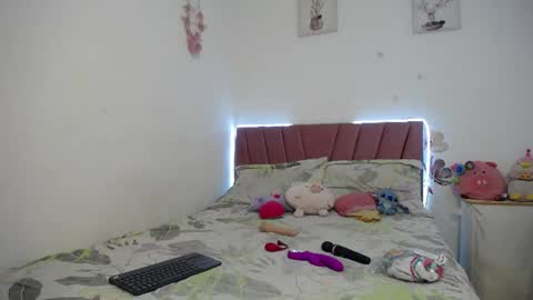 Snapshot of liahdiaz_ chatting on 06/10/26, 11:53 liahdiaz_ online show from 06/10/26, 11:53