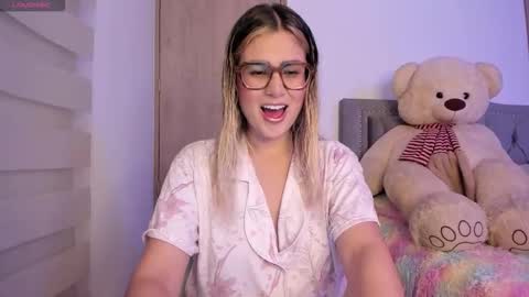 Lia  online show from 10/02/25, 03:02