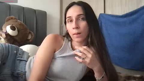 Snapshot of liahrommie chatting on 02/11/26, 09:20 Amy online show from 02/11/26, 09:20