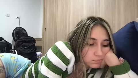 Snapshot of liahrommie chatting on 03/03/26, 10:37 Amy online show from 03/03/26, 10:37