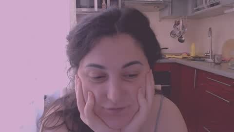 Snapshot of liahsofty chatting on 06/26/26, 04:22 miss Lia colection for travel online show from 06/26/26, 04:22