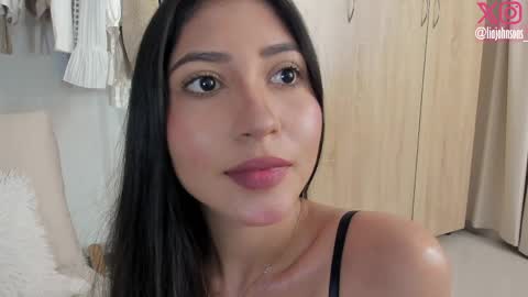Lia Johnsons online show from 06/05/26, 02:40