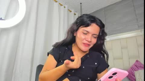 Snapshot of liakalifa chatting on 05/19/26, 01:56 Lia online show from 05/19/26, 01:56