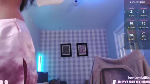 lialilia online show from 02/14/25, 08:21