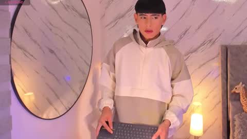 Liam online show from 02/20/25, 03:56