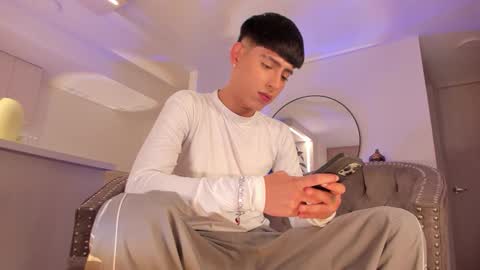 Liam online show from 02/12/26, 12:16