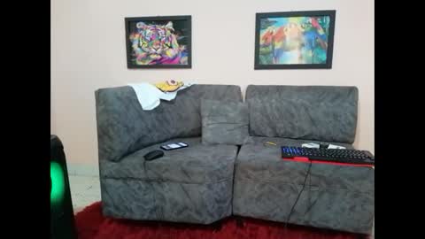 Snapshot of liam_andres12 chatting on 09/11/25, 09:37 Andres online show from 09/11/25, 09:37