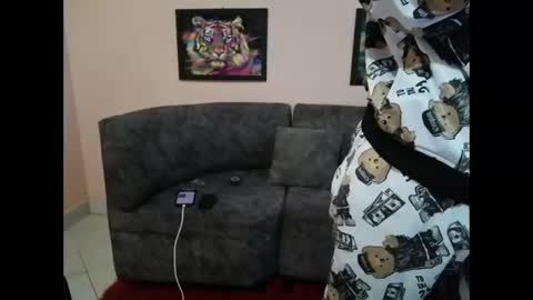 Snapshot of liam_andres12 chatting on 09/18/25, 09:50 Andres online show from 09/18/25, 09:50