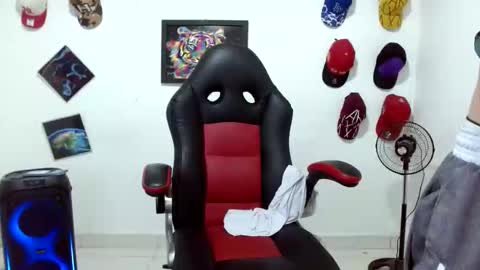 Andres online show from 04/03/26, 10:30