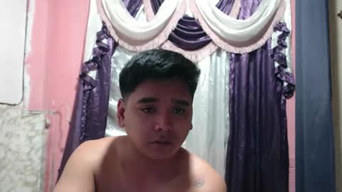 liam_anthonyxx online show from 04/19/26, 06:10