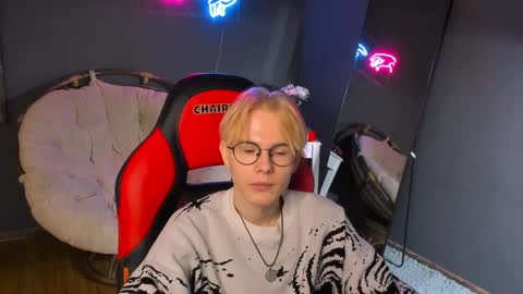 LIAM online show from 04/10/26, 05:56