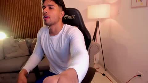 Snapshot of liam_colliins chatting on 05/12/26, 12:13 Liam Collins online show from 05/12/26, 12:13