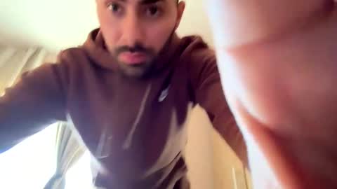 Snapshot of liam_daniel chatting on 02/21/25, 12:39 Liam online show from 02/21/25, 12:39