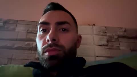 Snapshot of liam_daniel chatting on 10/05/25, 01:20 Liam online show from 10/05/25, 01:20