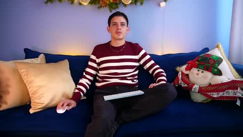 Liam online show from 12/17/24, 06:42