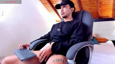 Liam Espinoza online show from 10/22/25, 12:49