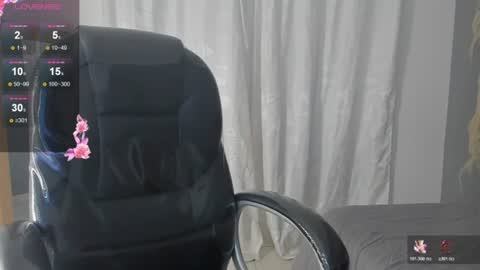 Snapshot of liam_fox7 chatting on 07/07/26, 07:23 Liam online show from 07/07/26, 07:23