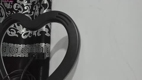 LIAM KLEIN online show from 03/05/25, 11:17