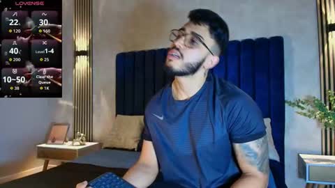Snapshot of liam_kleiin chatting on 07/18/26, 11:03 LIAM KLEIN online show from 07/18/26, 11:03