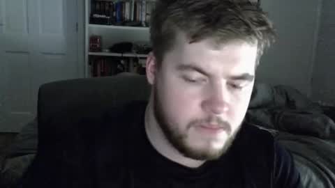 Snapshot of liamfoxx chatting on 10/15/25, 12:00 Liam Fox online show from 10/15/25, 12:00