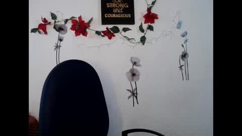 Lia Miller online show from 12/05/24, 11:38