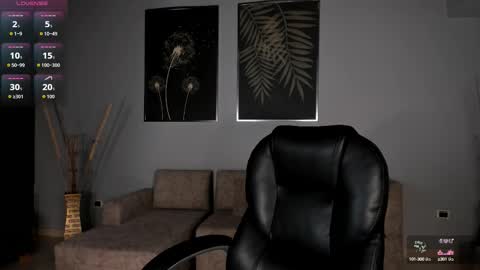 Liam online show from 09/30/25, 04:28