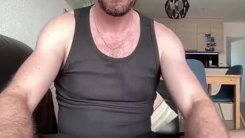 Snapshot of liamnilod chatting on 03/21/26, 12:21 Chris online show from 03/21/26, 12:21