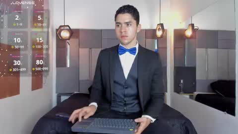 Snapshot of liamnovak chatting on 01/19/26, 12:53 Liam online show from 01/19/26, 12:53