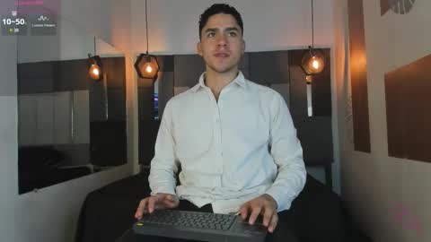 Snapshot of liamnovak chatting on 02/18/26, 12:12 Liam online show from 02/18/26, 12:12