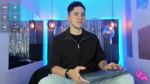 Snapshot of liamnovak chatting on 02/20/26, 12:49 Liam online show from 02/20/26, 12:49