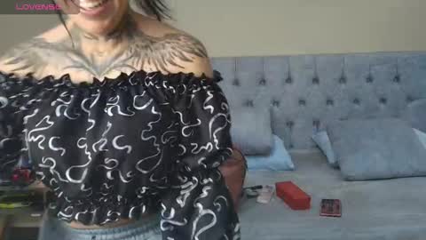 L I A M O N R O E online show from 10/02/25, 11:39