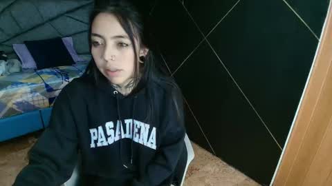 L I A M O N R O E online show from 11/06/25, 12:28