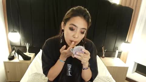 L I A M O N R O E online show from 03/19/26, 12:42