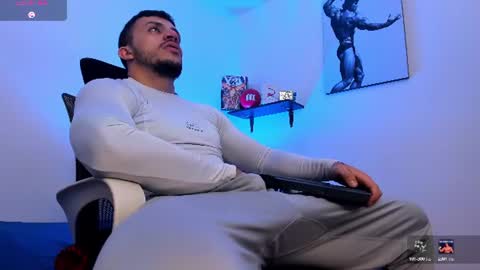 Snapshot of liamreigns_ chatting on 06/18/26, 02:34 liam online show from 06/18/26, 02:34