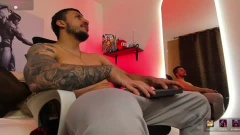 Snapshot of liamreigns_ chatting on 07/02/26, 05:02 liam online show from 07/02/26, 05:02
