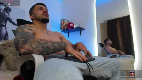 Snapshot of liamreigns_ chatting on 07/14/26, 03:22 liam online show from 07/14/26, 03:22